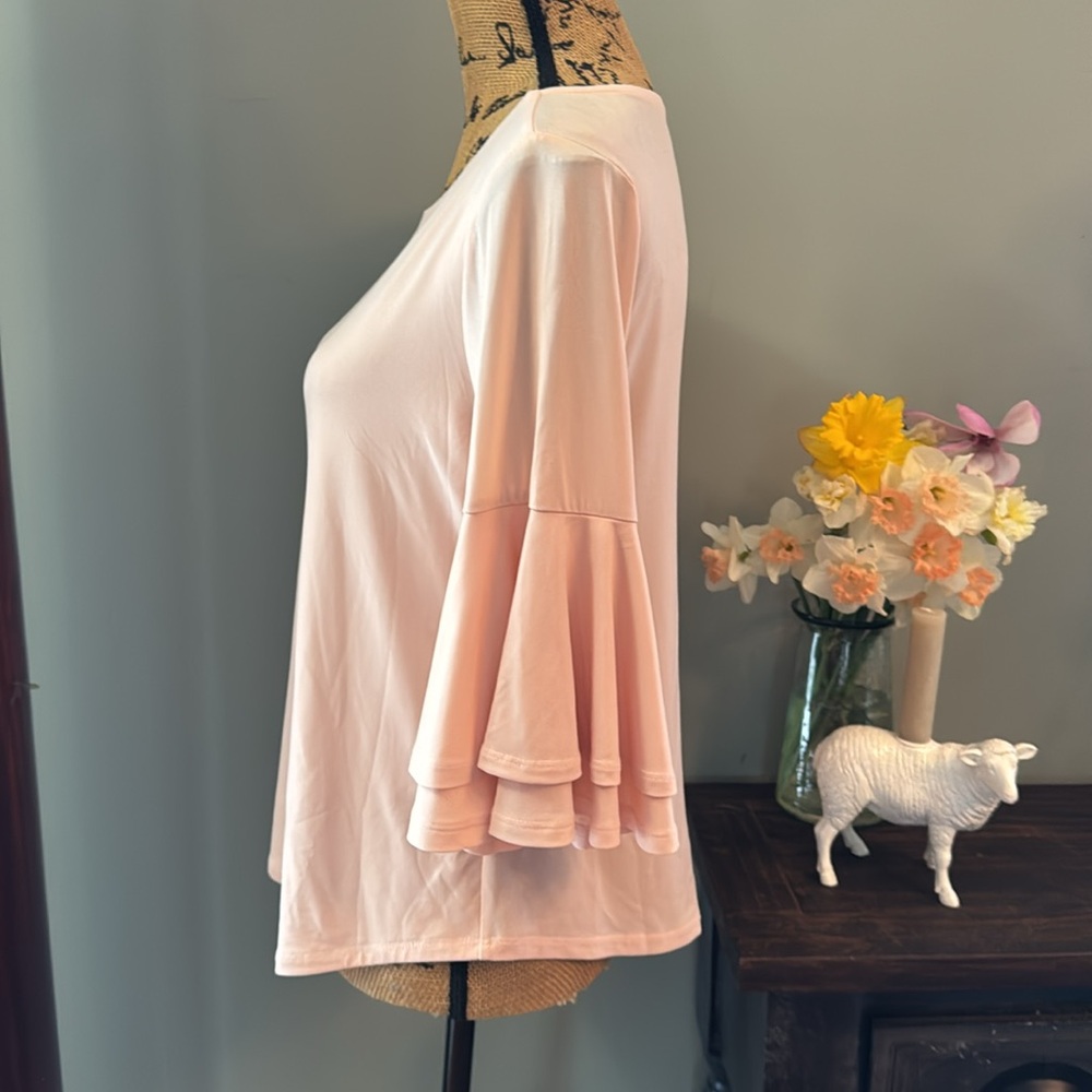 Grace Elements Peach Colored Top Size Medium - image 3